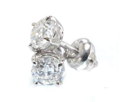 Classic Studs D Color VS1 Clarity