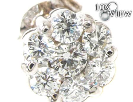 VS2 Round Cut Stud Earring