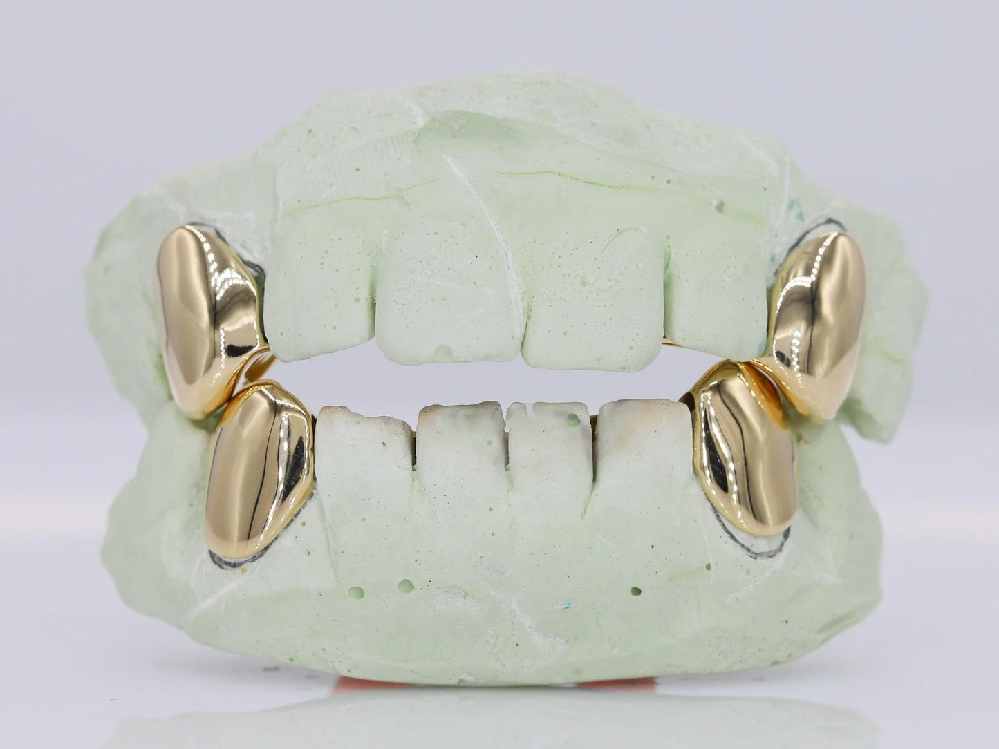Gold Fangs Grillz